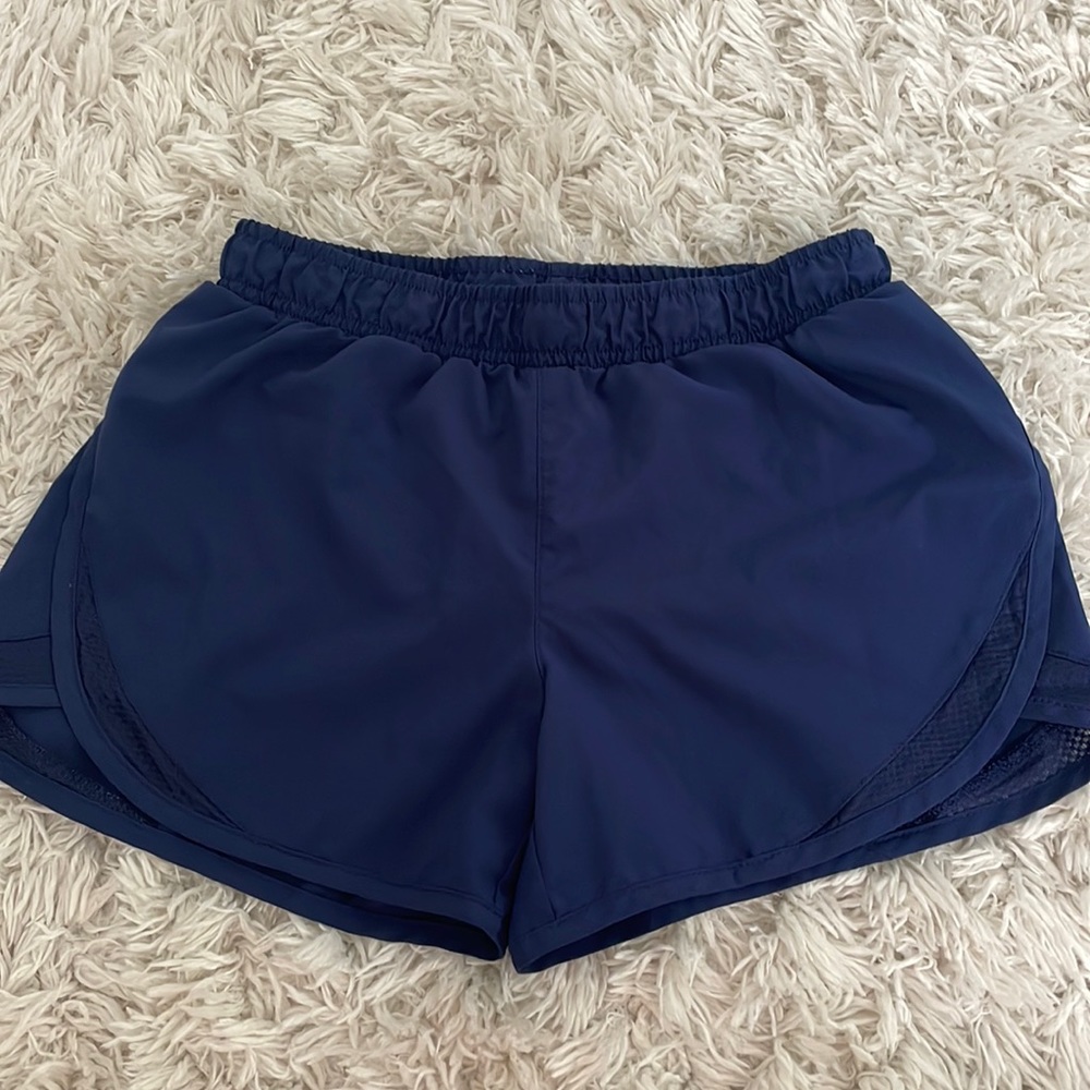 Barely worn